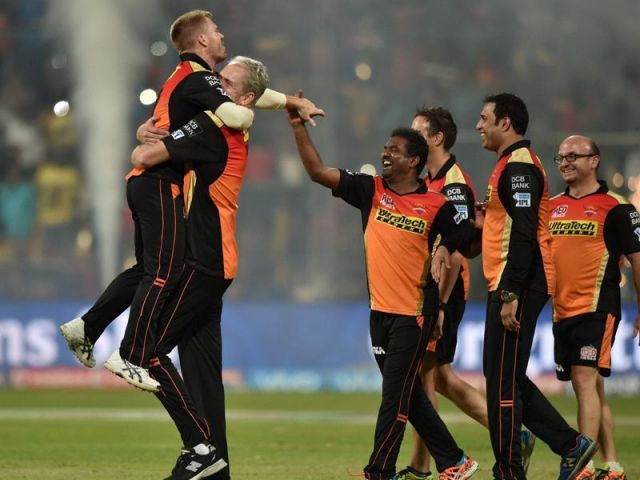 Sunrisers won the IPL 2016 title,See photographs of victory