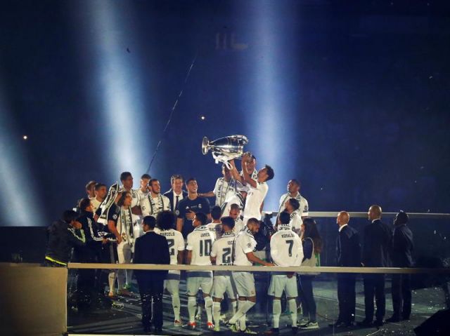 See pic, Real celebrates victory of Champions League trophy once again