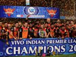 Sunrisers won the IPL 2016 title,See photographs of victory