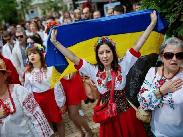 Snaps of 'Embroidered shirt parade' in central Kiev, Ukraine