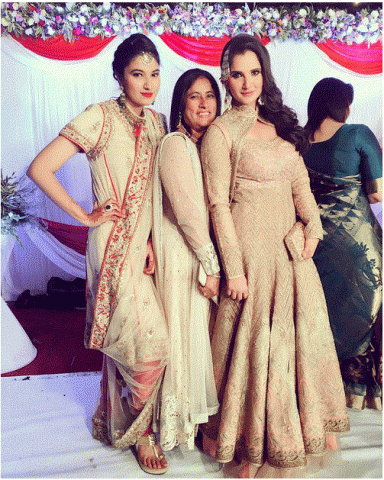 Photo album of Sania Mirza's sister wedding,you must see !!!