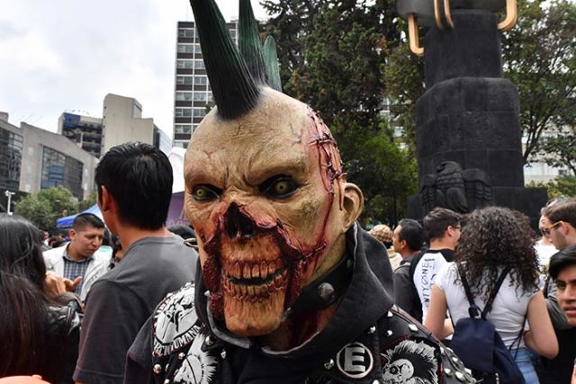 Look at 'Zombies' walking on the streets of Mexico..!