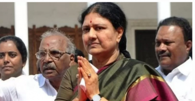 Sasikala was expelled from the party due to a small misunderstanding
