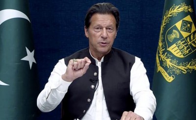 पाकिस्तान की चुनाव निकाय ने इमरान खान से कहा, 3 महीने में चुनाव संभव नहीं