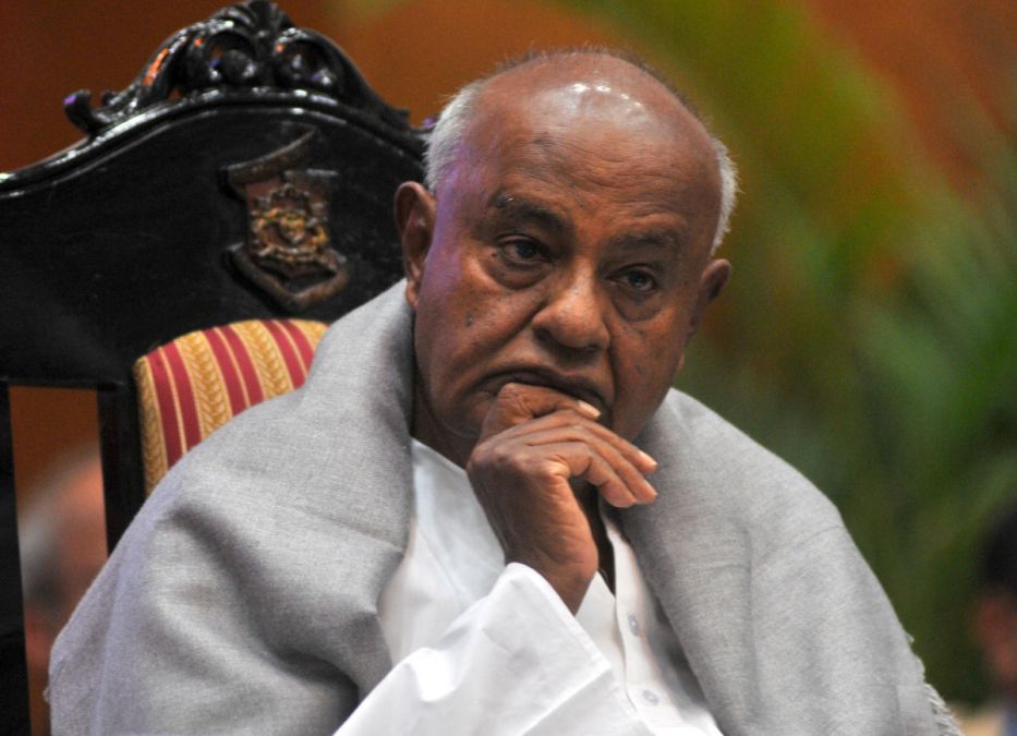 Former Prime Minister HD Deve Gowda said this on the decision of lockdown