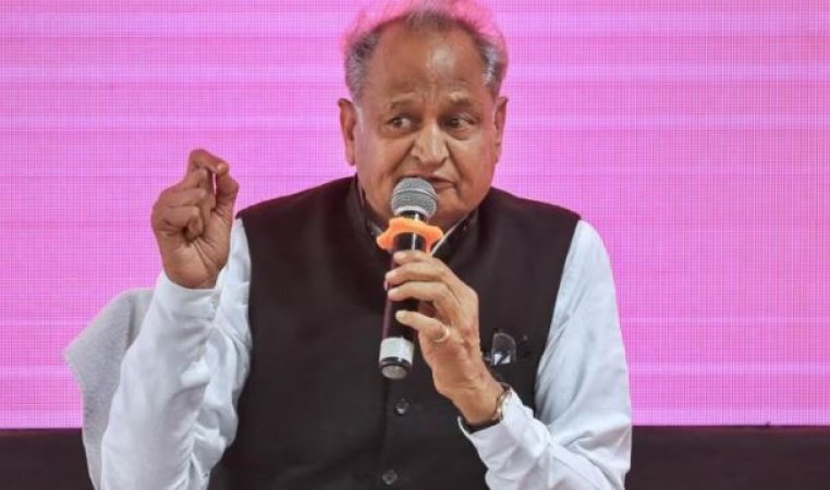 'Minister in Rajasthan government involved in corruption from head to toe', Congress leader