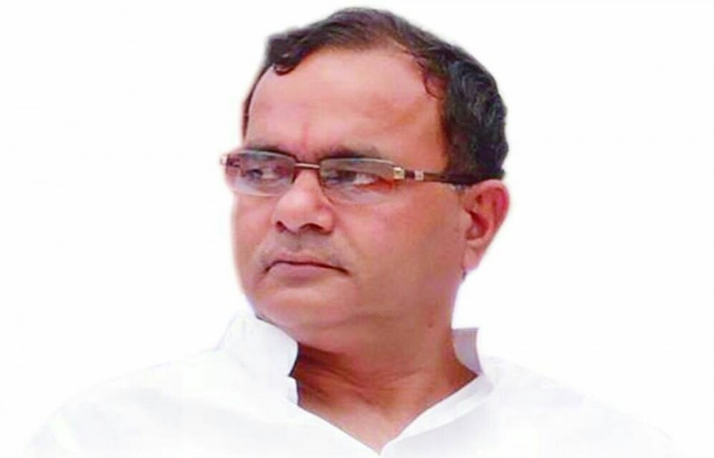 Akhilesh Yadav expresses grief over death of former UP minister