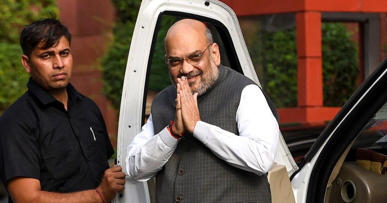 Home Minister Amit Shah launches attack on Congress' inefficiency