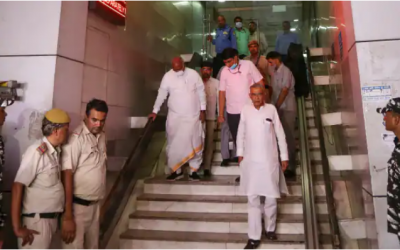 Now Mallikarjun Kharge appears before ED, raids continue on young Indian's office