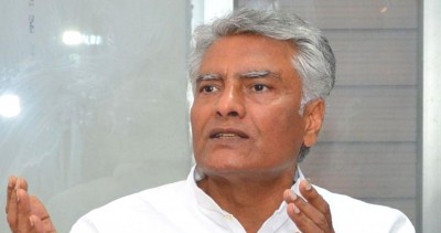 President of Punjab Pradesh Congress Committee Sunil Jakhar will complain of his own MPs to Sonia Gandhi