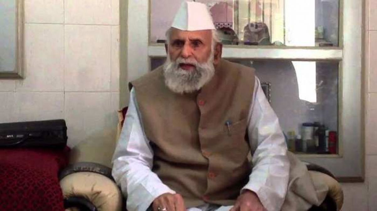 सपा सांसद शफीकुर्रहमान का भड़काऊ बयान, कहा- खौफ में जी रहे देश के मुसलमान