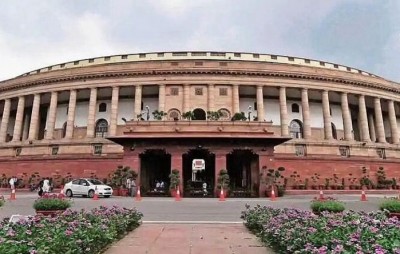 Monsoon session Live: OBC Bill to be introduced in Rajya Sabha today, Lok Sabha passes