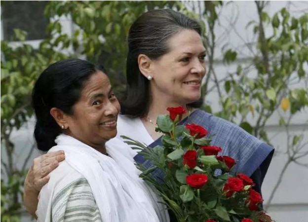 Sonia Gandhi calls meeting of opposition, Mamata to be seen