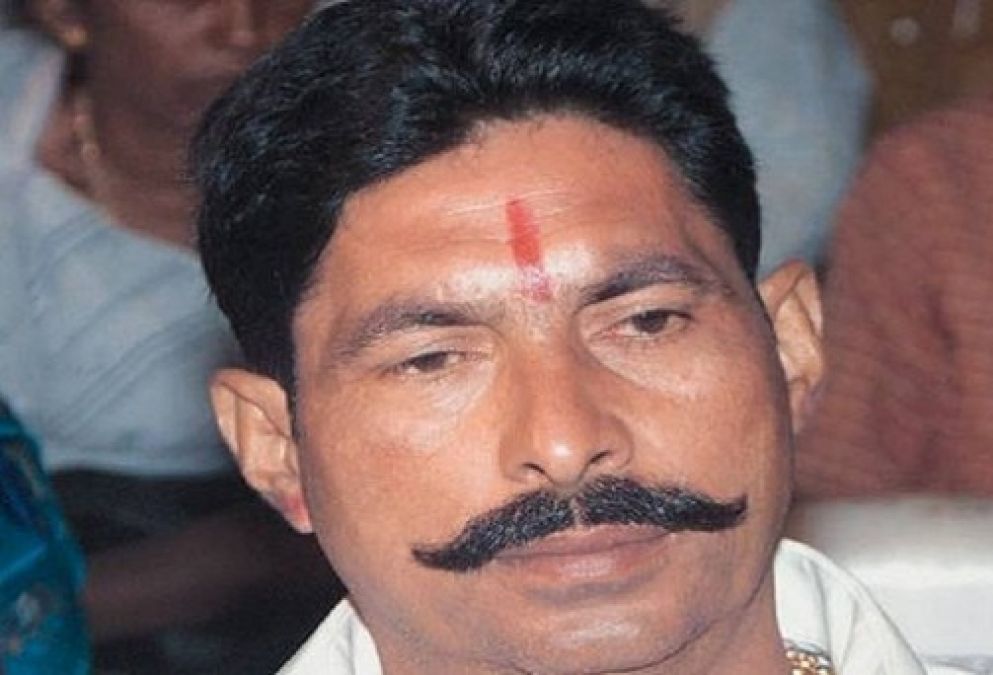 Bihar: MLA Anant Singh escapes by dodging police