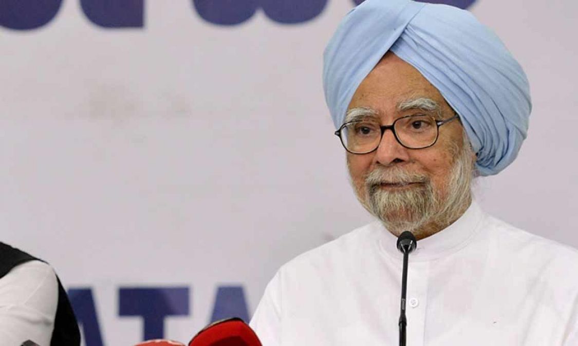 Dr. Manmohan Singh creates Unique Record, All Veteran Leaders Left Behind!
