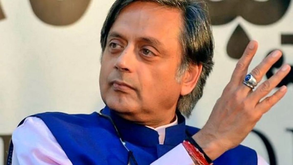 'Shashi Tharoor' made controversial statement, relief from high court