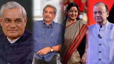 BJP lost 7 Veteran leaders Within a year, includes Atal Bihari Vajpayee and Sushma Swaraj