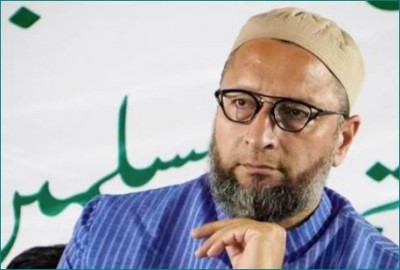 Owaisi lashes out at Ghulam Nabi Azad, tweeted 