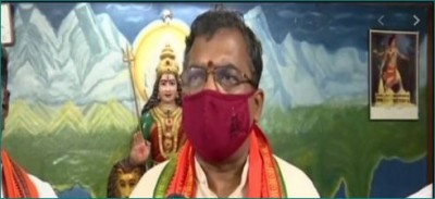 VHP rages on Telangana government, accuses of hurting Hindu sentiments