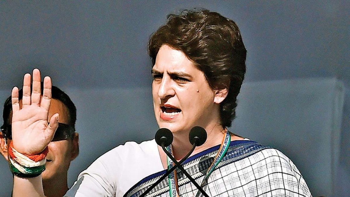 Priyanka angry over IAS official's resignation, Attacks Modi government on  tweeter