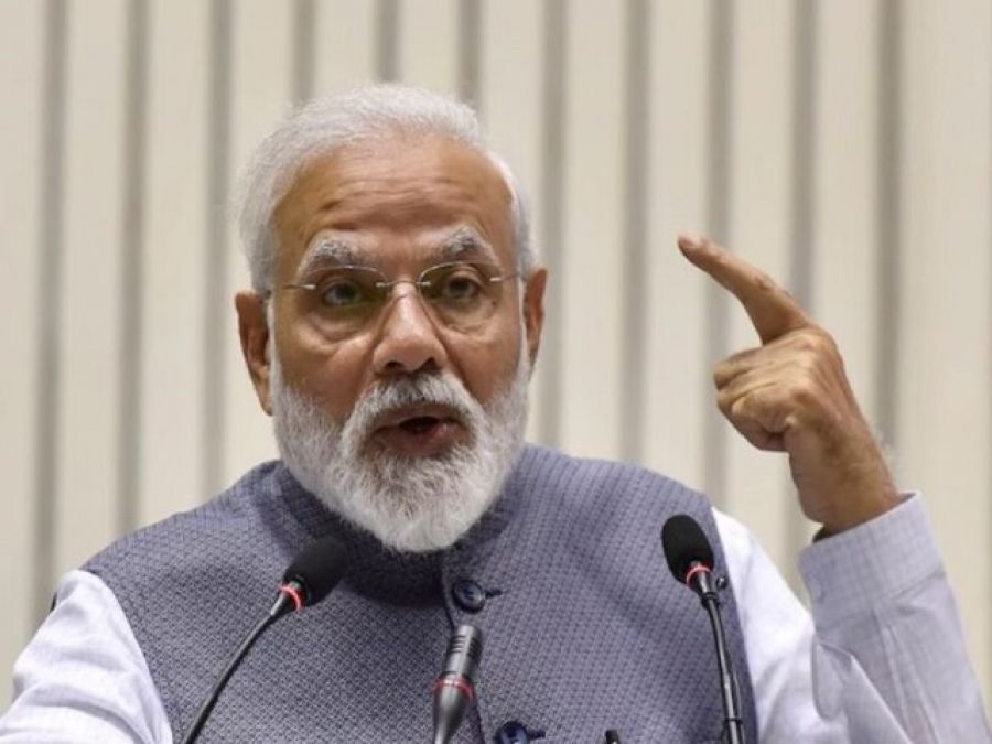 PM Modi advises ministers, keep relatives away from ministry