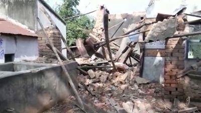 West Bengal: Fierce blast at another TMC leader's house, the roof blew up 500 meters away!