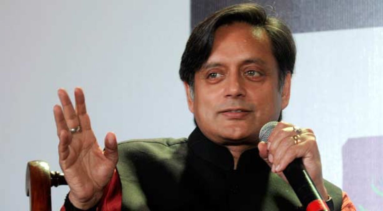 Shashi Tharoor gets relief from Congress, there would be no action taken on him for praising PM Modi