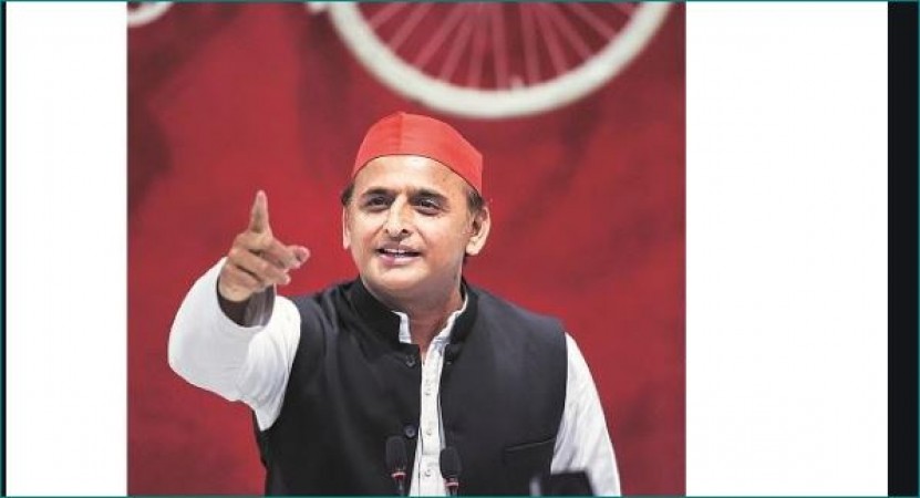Akhilesh Yadav comes in support of the farmers, says 'There is a conspiracy to grab land'
