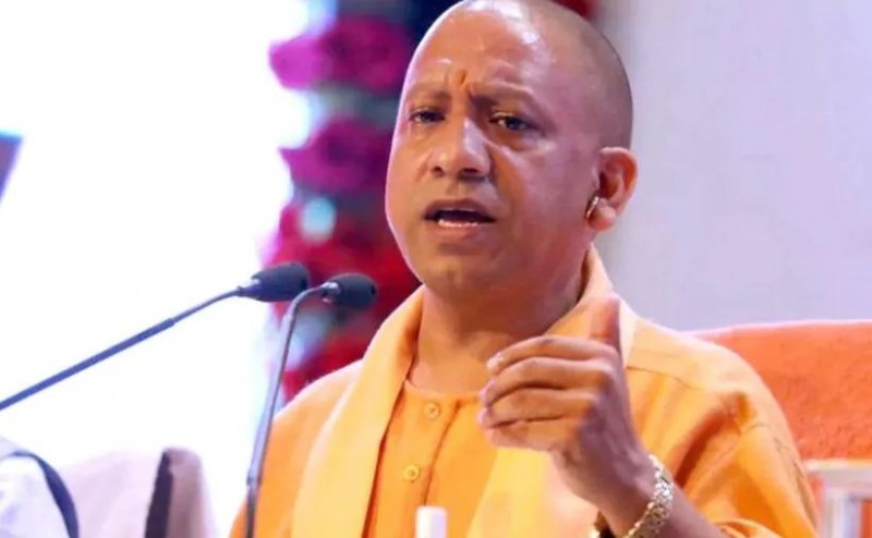 Find, catch and punish land mafias..., CM Yogi angry to hear public grievances