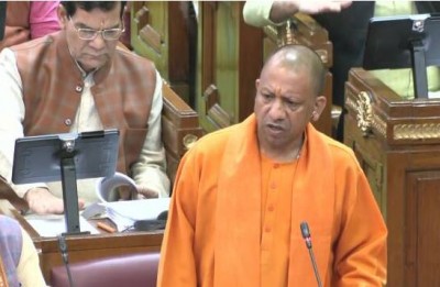Yogi government provide huge discount on purchase of EVs