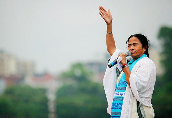 Mamata Banerjee to hold mega rally in West Midnapore today