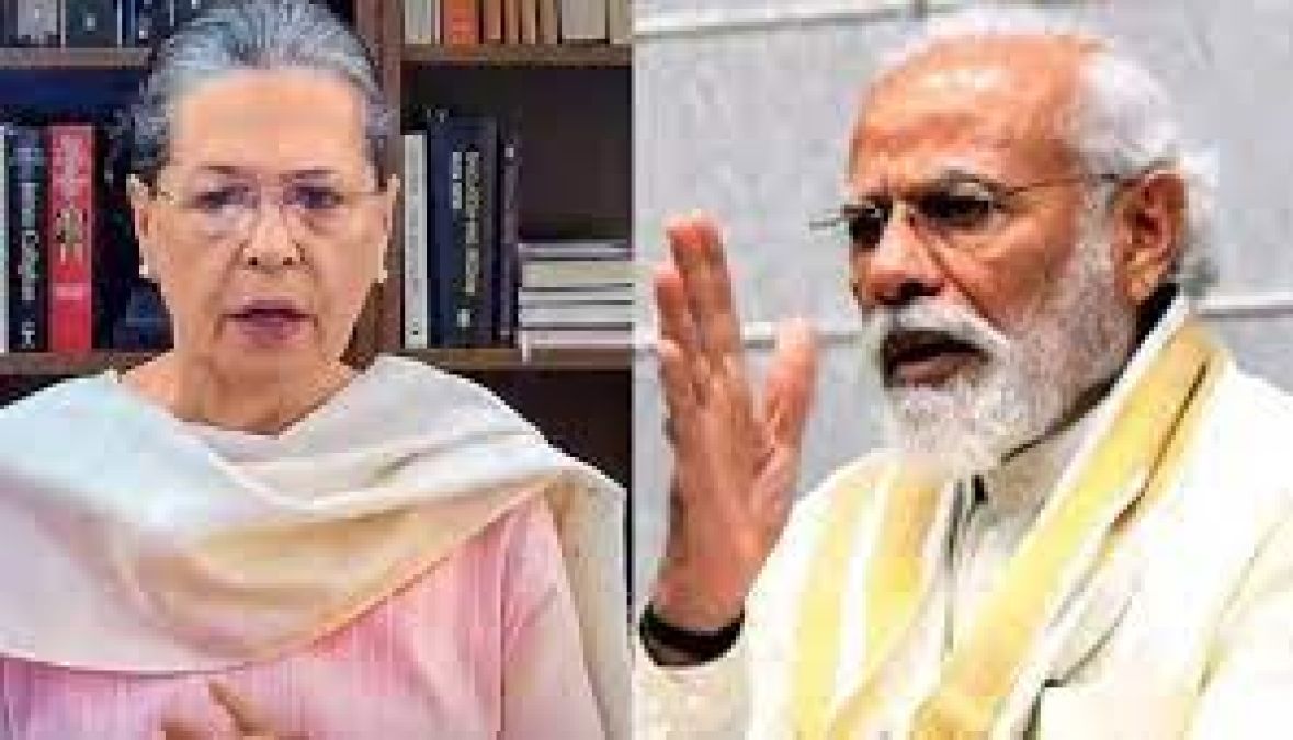 Sonia Gandhi attacks Modi government, says ''Selling country's properties...''
