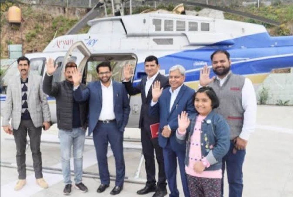 MLA from Himanchal reached the assembly by private helicopter, know the full reason