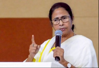 CM Mamata calls for emergency meeting of TMC leaders today