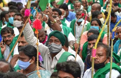 Agriculture Law: Shiv Sena questions Modi government over farmers' protest