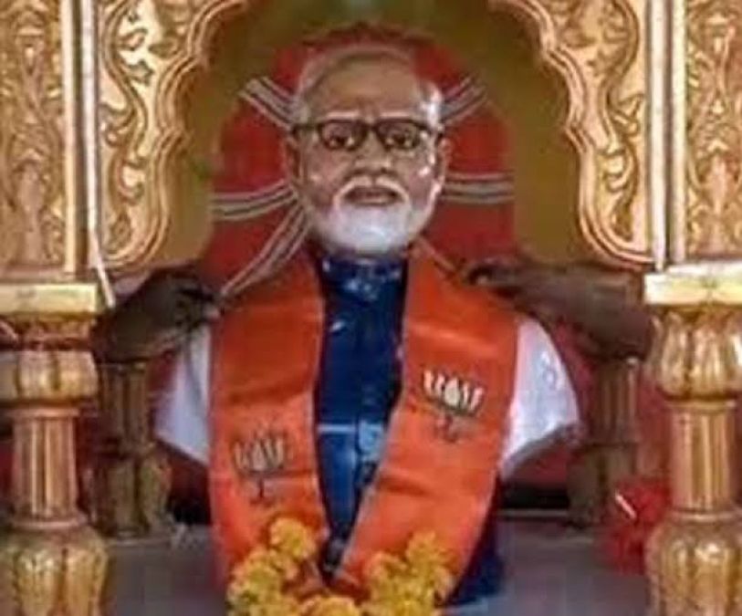 Pleased with PM's plan, Tamil Nadu farmers built Modi temple