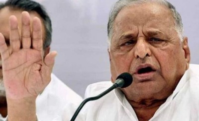 Before the elections in UP, 'Muslim politics' at its peak, now AIMIM targets Mulayam Yadav
