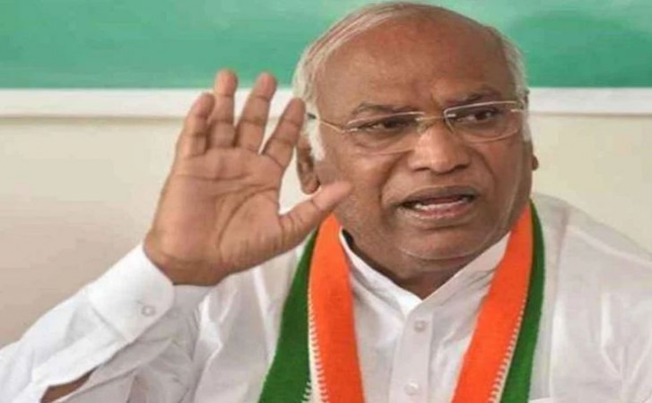 What is the harm in holding elections when PM Modi can hold rallies?- Mallikarjun Kharge