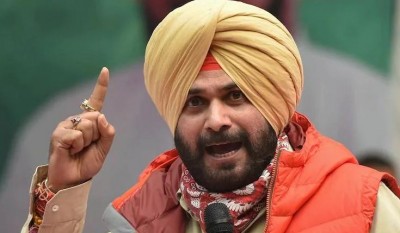 Congress unit president Navjot Singh Sidhu was given a big blow by the high command