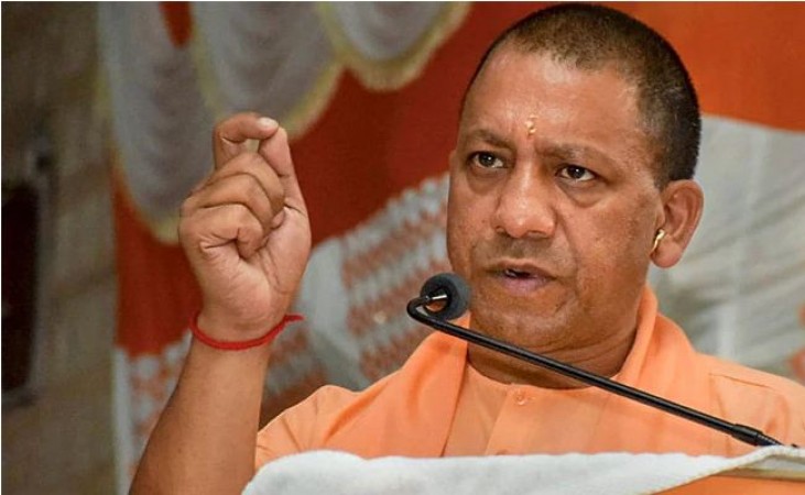 Yogi Adityanath also reached to stop illegal possession during 'SP Govt'