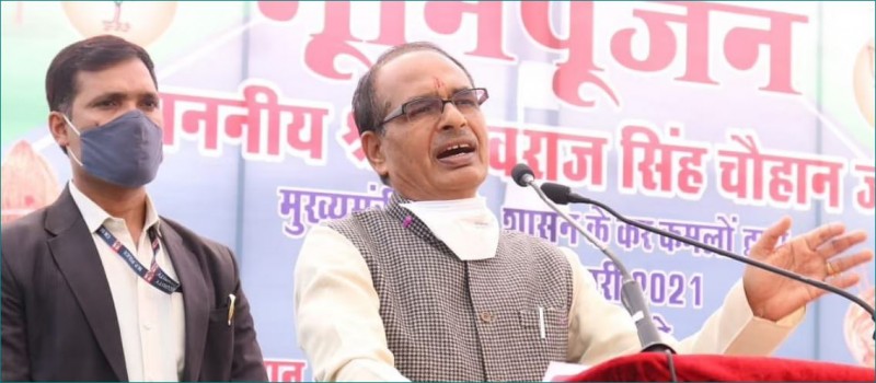 CM Shivraj Chouhan performs bhoomi-pujan, gives Rs 430 crore for development