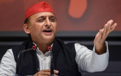 Akhilesh says: 'make some provision for freedom of expression in budget'