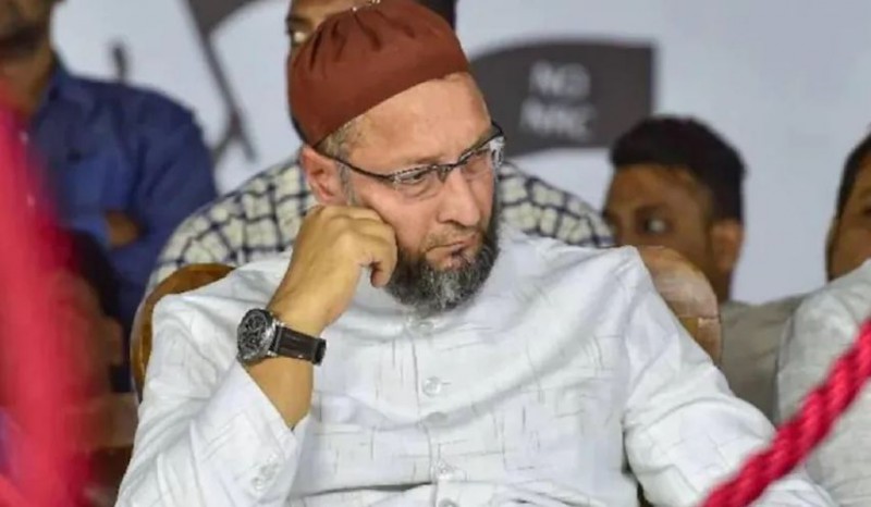 AIMIM candidate claims - Owaisi's party is asking for money for tickets, I have proof