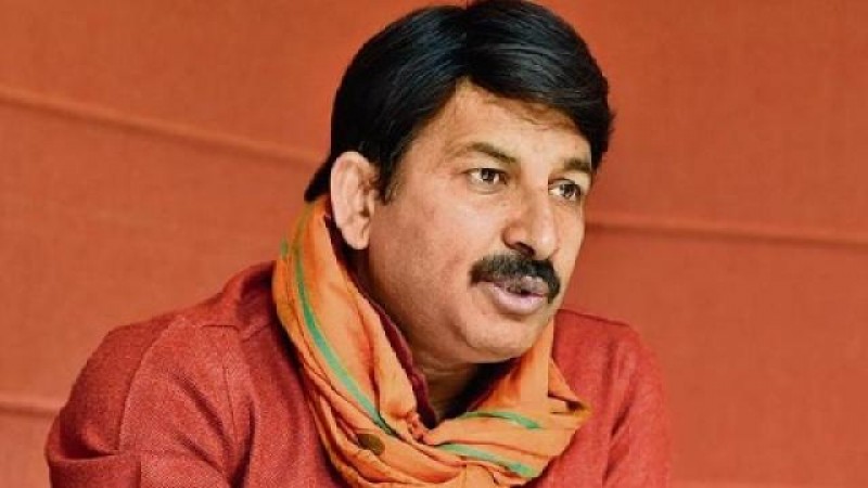 BJP in shock after Kejriwal's victory, Manoj Tiwari offers to resign after defeat