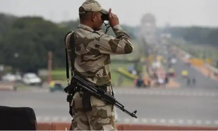 दिल्ली को 'दहलाने' की साजिश रच रहा जैश, पाकिस्तान और बिहार से मंगाए जा रहे हथियार