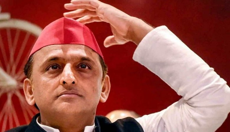 'If government formed, then free ghee to poor for 5 years', Akhilesh Yadav