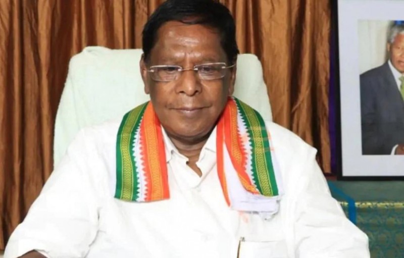 4 Congress MLAs resign in Puducherry, Narayanasamy will dissolve government