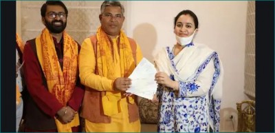 Mulayam Singh Yadav's daughter-in-law donates 11L for construction of Ram temple