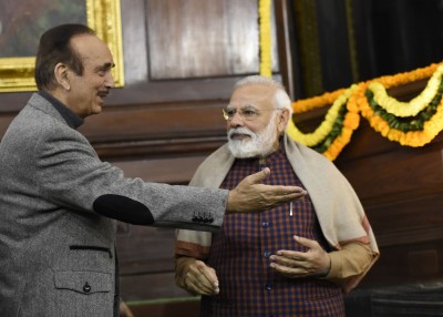 Modi government sets up 'red carpet' to welcome Ghulam Nabi Azad