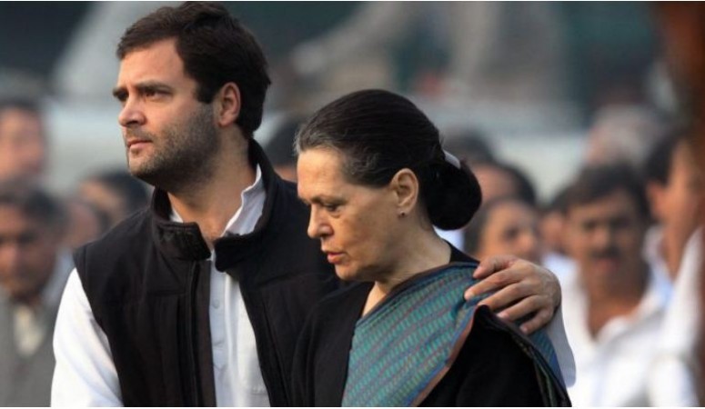 National Herald Case: Sonia-Rahul's problems increase, Delhi HC asks for answer on Swamy's plea